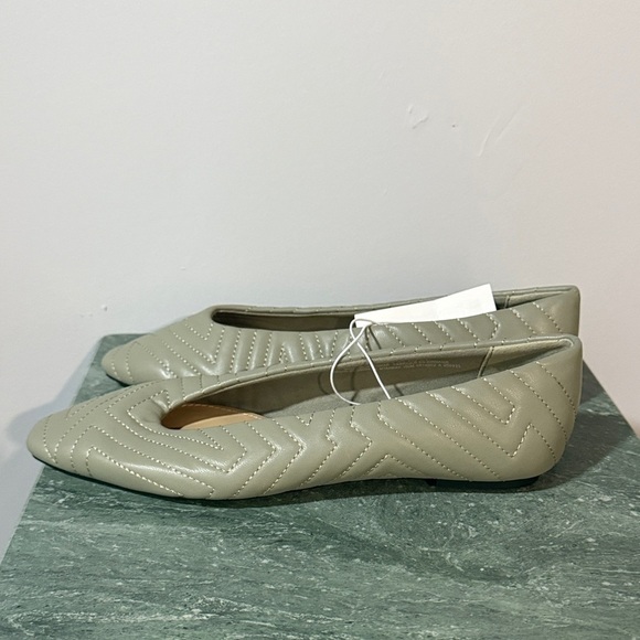 H&M Quilted Women's Flats in Light Green - Picture 9 of 10